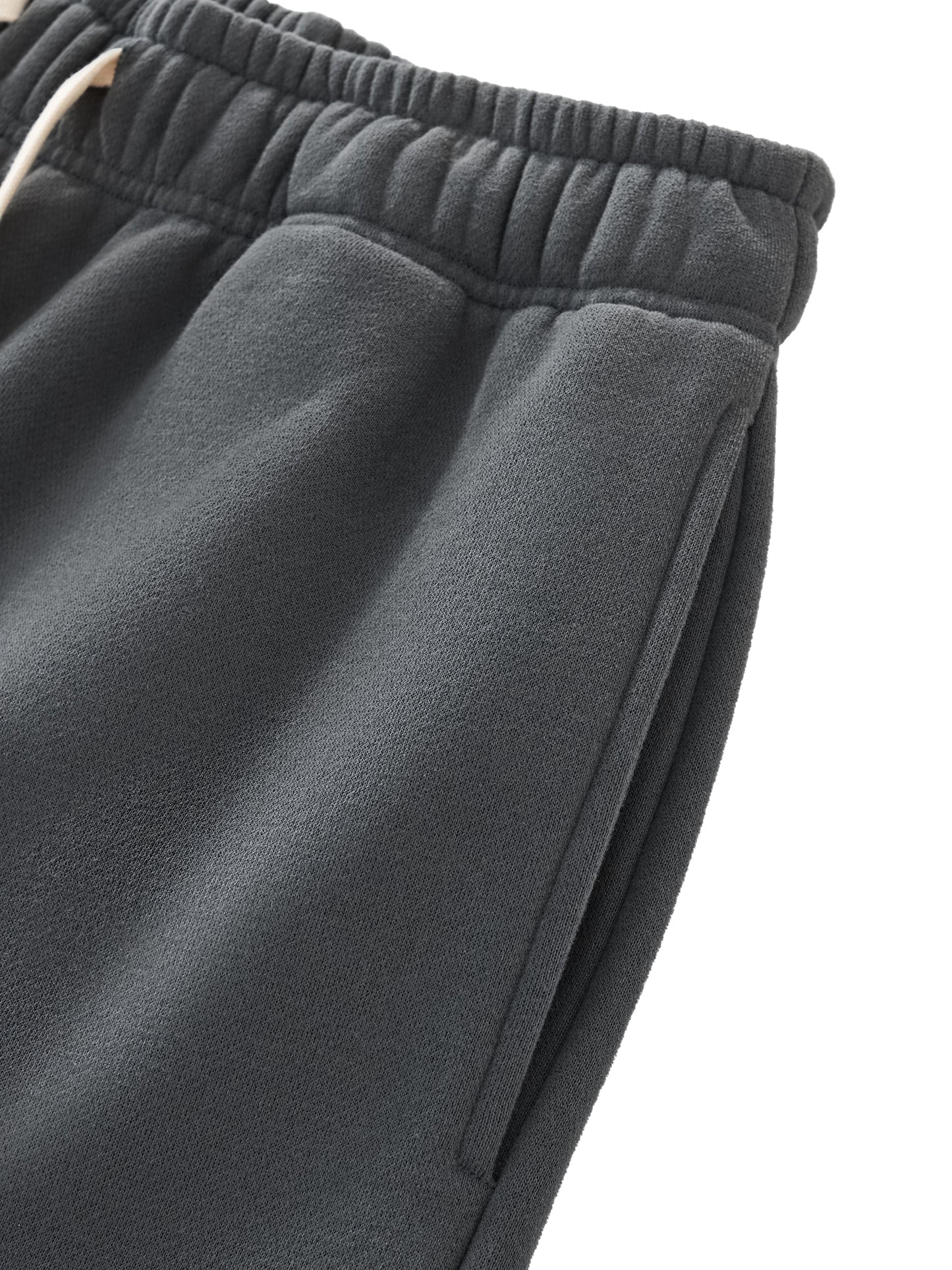 "THAT DAWG." Three-quarter Sweatshorts