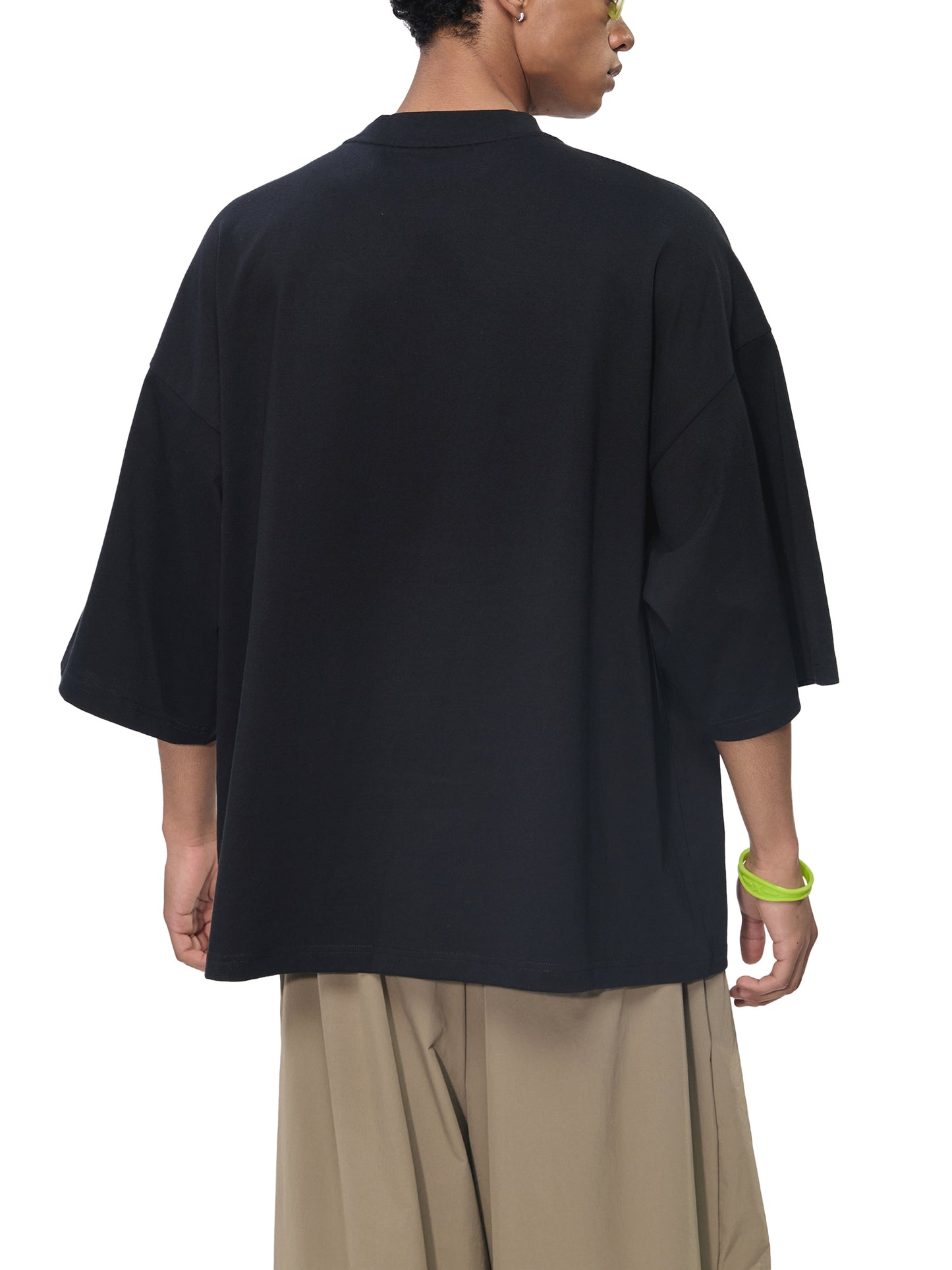 Oversized "THREADS TO RICHES." Drop Shoulder Tee
